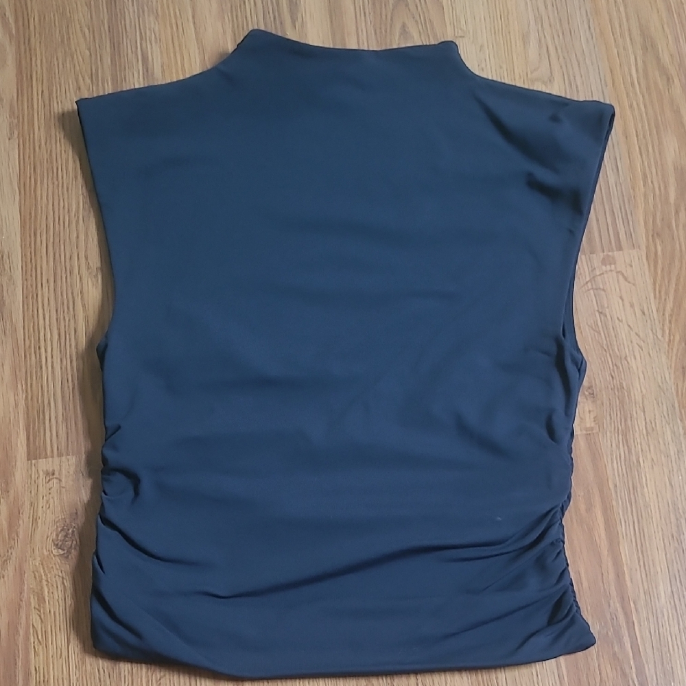 Aritzia Black Muscle Tee